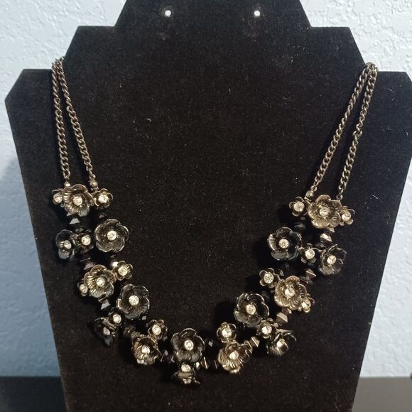 Source Unknown Jewelry - Vintage Black Floral and Rhinestone Statement Necklace, 20"
